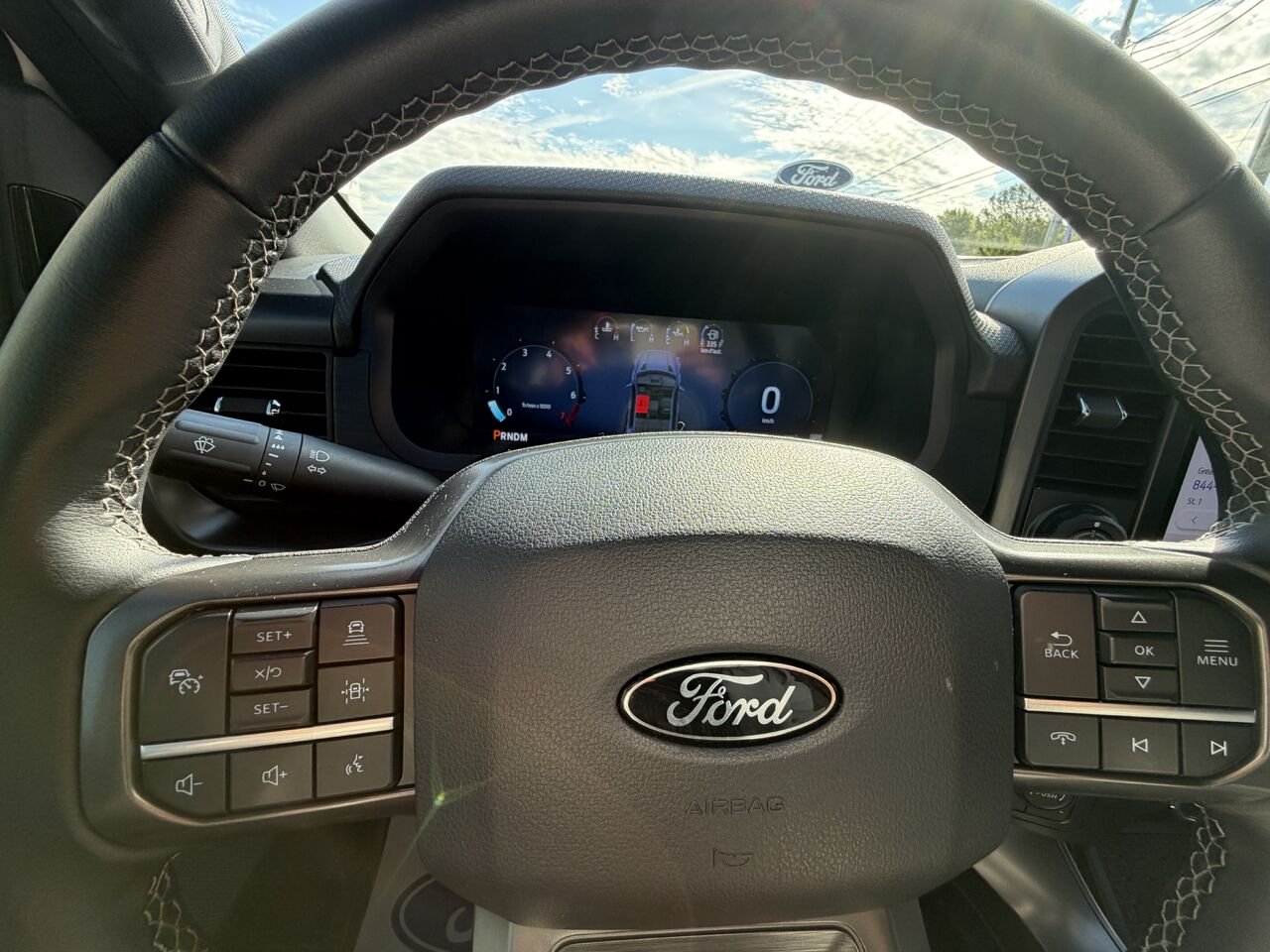 2024 Ford F150 XLT White Montmagny - photo #8