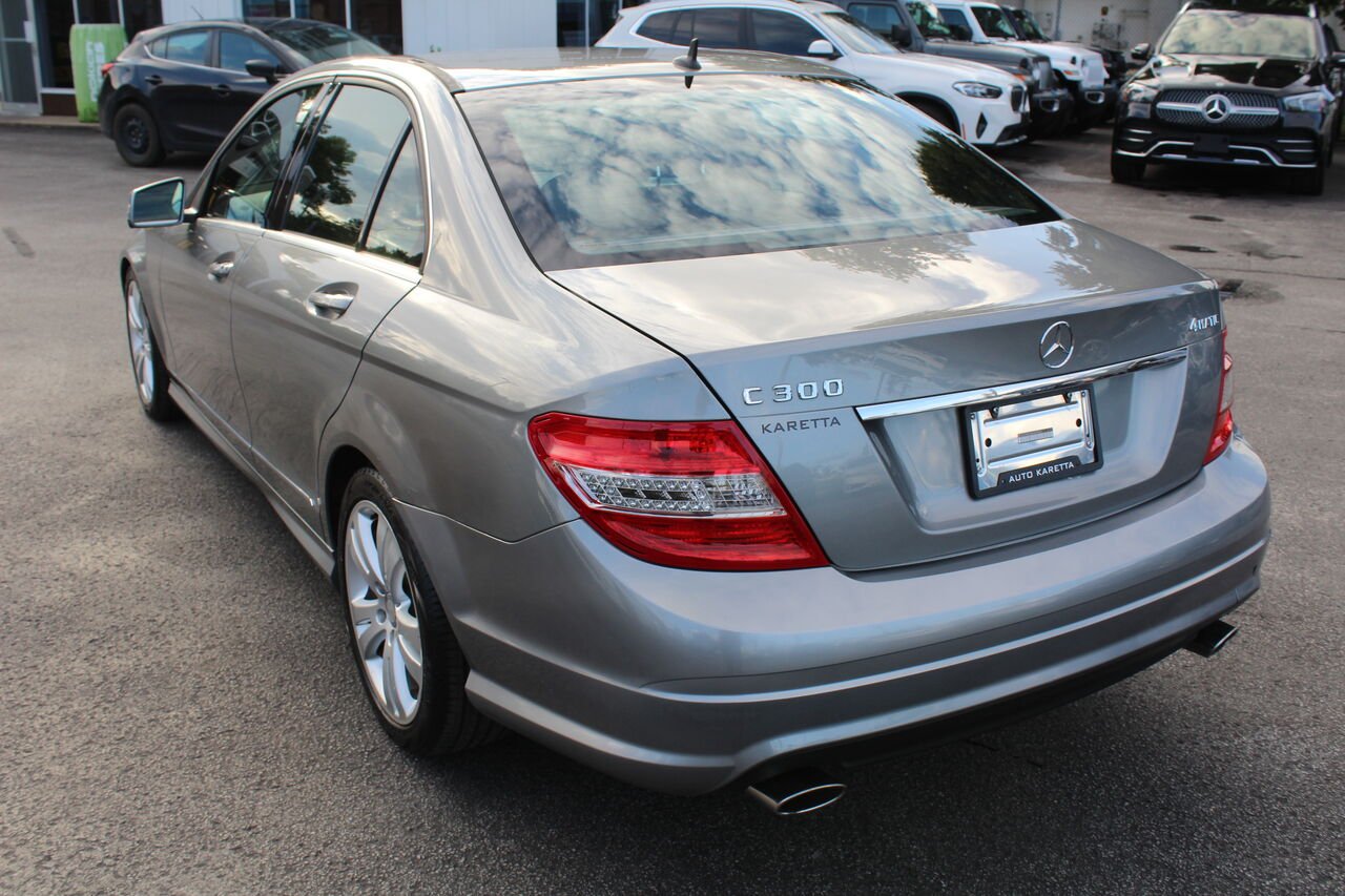 2011 Mercedes-Benz Classe-C VIN: WDDGF8BB4BA505424 Grey Sainte-Rose - photo #2