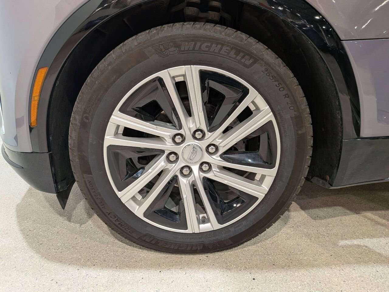 Cadillac LYRIQ 4dr Tech w/1SA 2024 Gris Val-David - photo #35