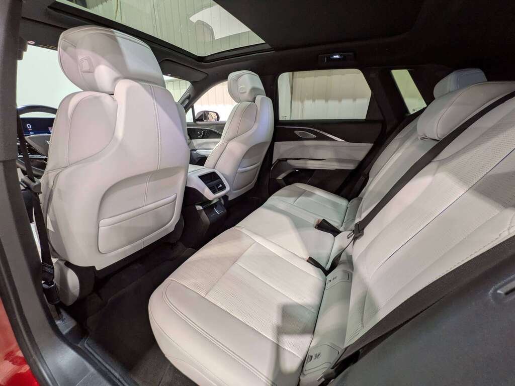 Cadillac LYRIQ 4dr Sport w/1SJ 2024 Rouge Val-David - photo #13
