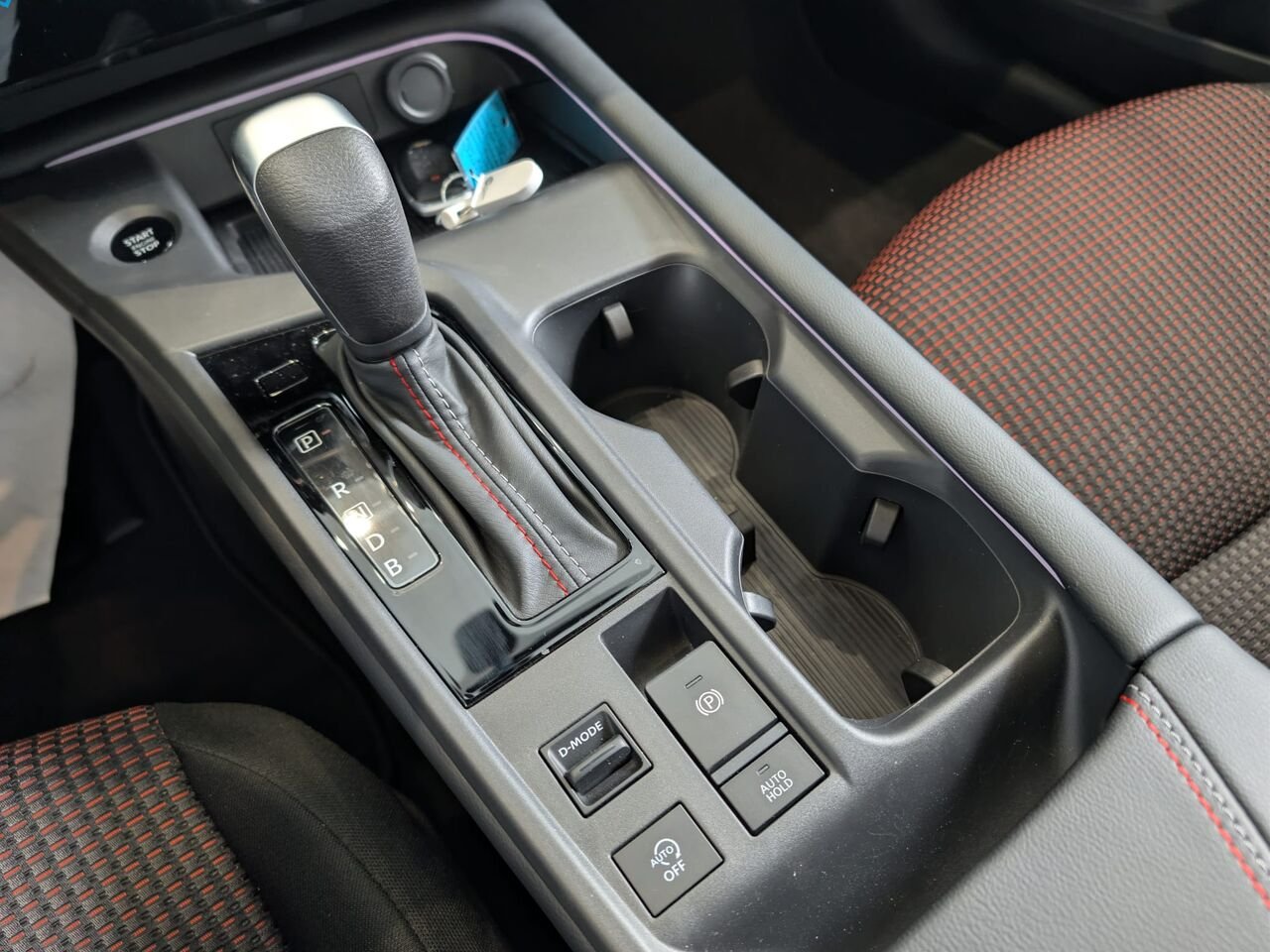 2026 NISSAN Sentra SENTRA SR Bluestone Pearl Metallic Châteauguay - photo #19