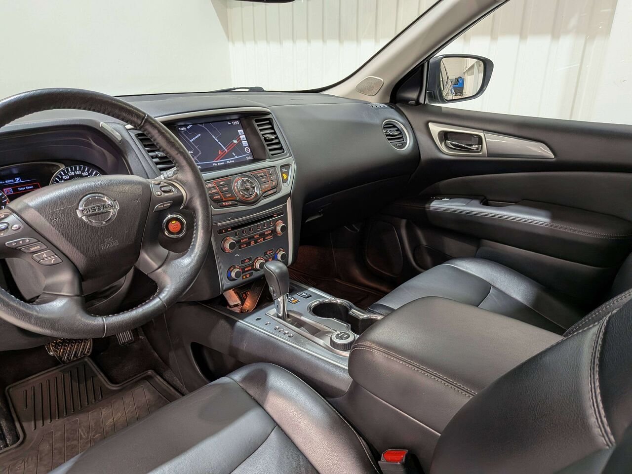 Nissan Pathfinder 2020 Gris Val-David - photo #14