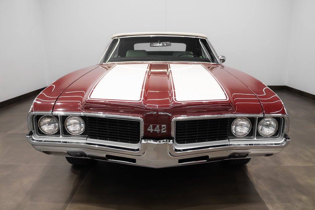 Oldsmobile 442 1969 Rouge Montréal - photo #2