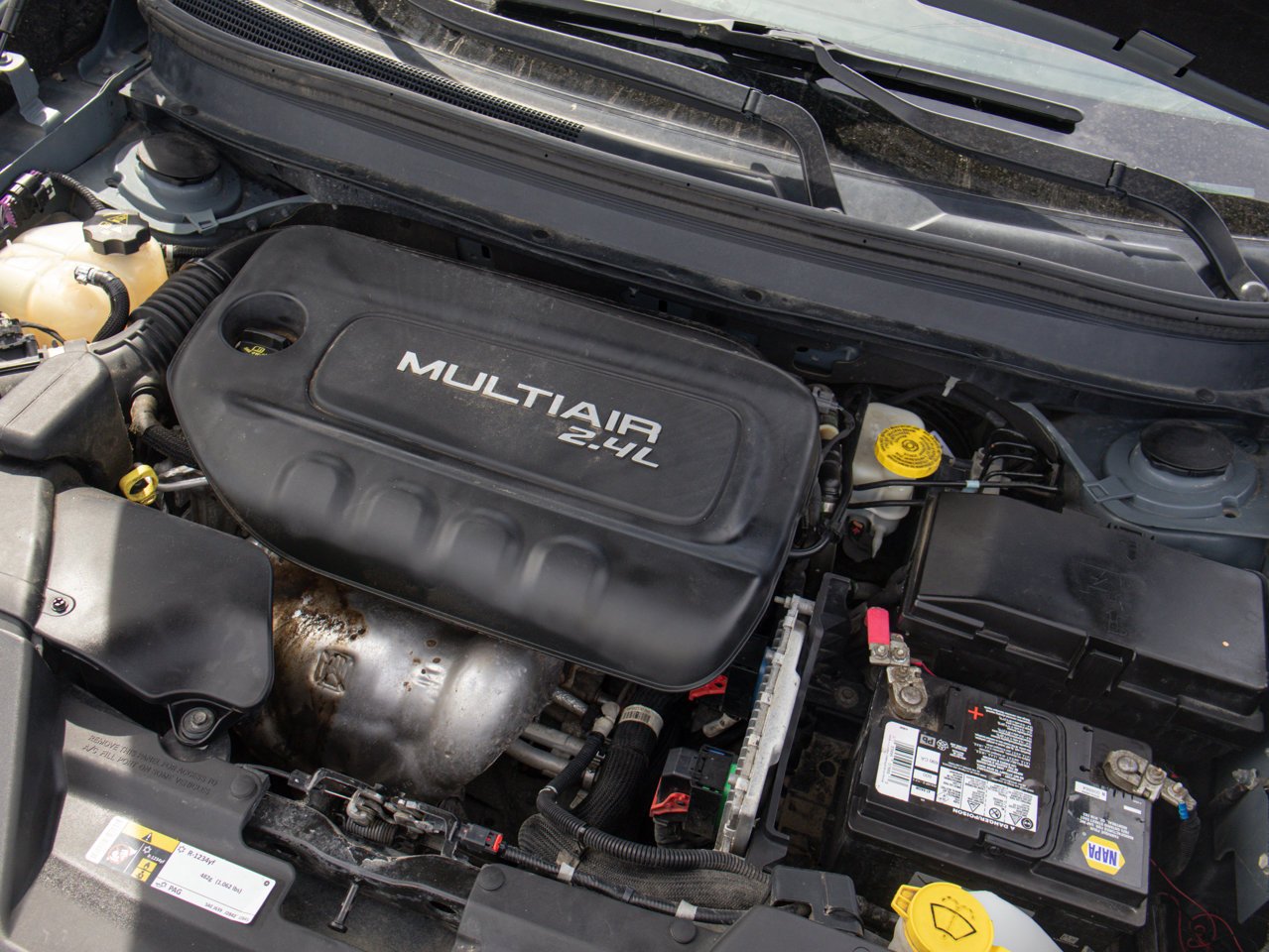 2015 Jeep Cherokee 4WD 4dr Trailhawk gray Sherwood Park - photo #16