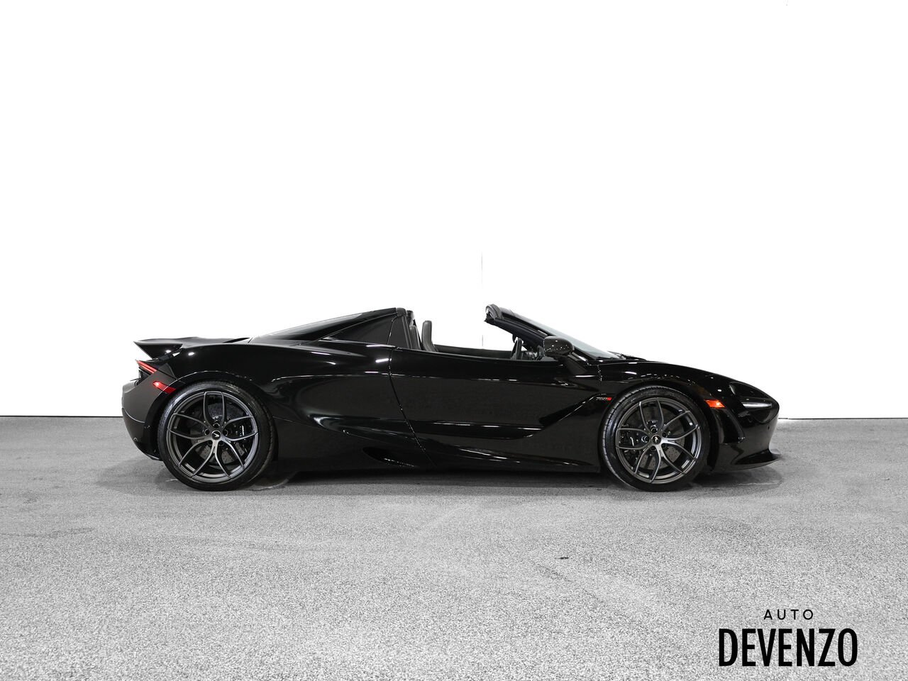 2020 McLaren 720S Black Saint-Eustache - photo #3