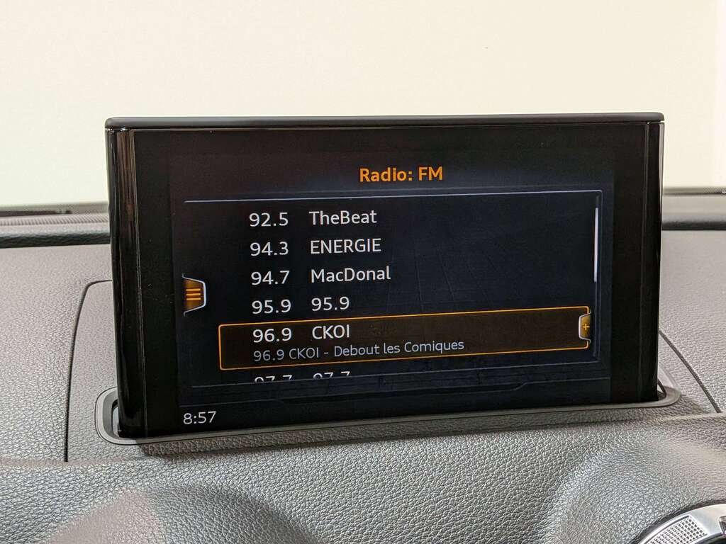 Audi S3 Sedan 2.0 TFSI quattro Technik S tronic 2018 Bleu Val-David - photo #22