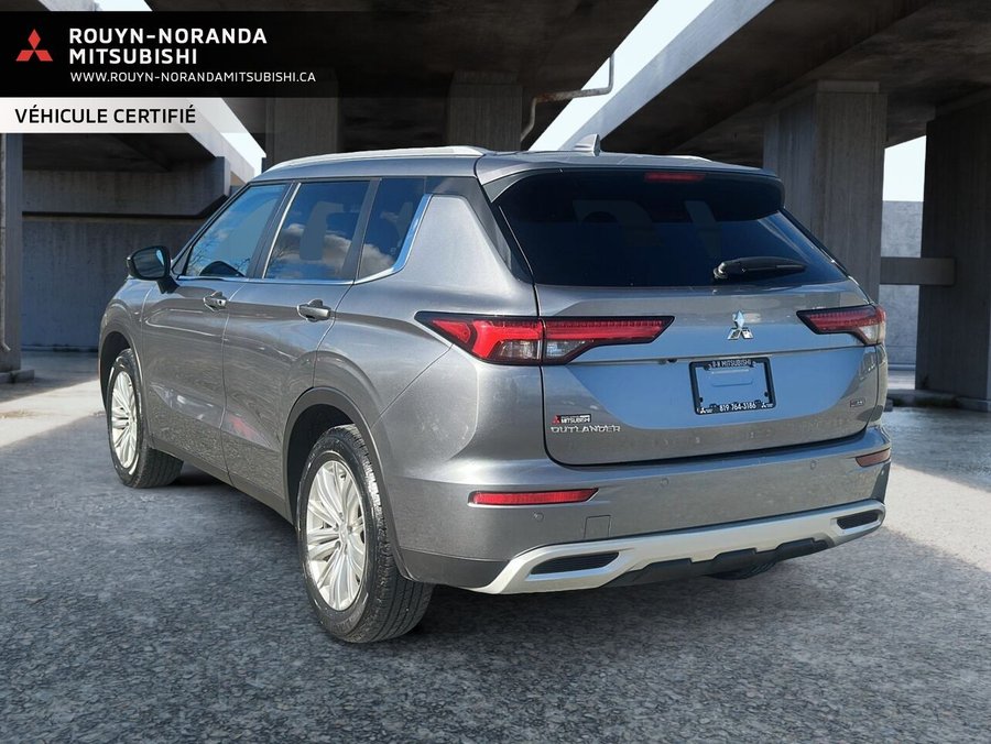 Mitsubishi Outlander SE S-AWC 2024 Gris