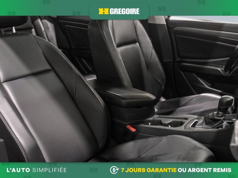 2019 Volkswagen Jetta Black Saint-Eustache - photo #27