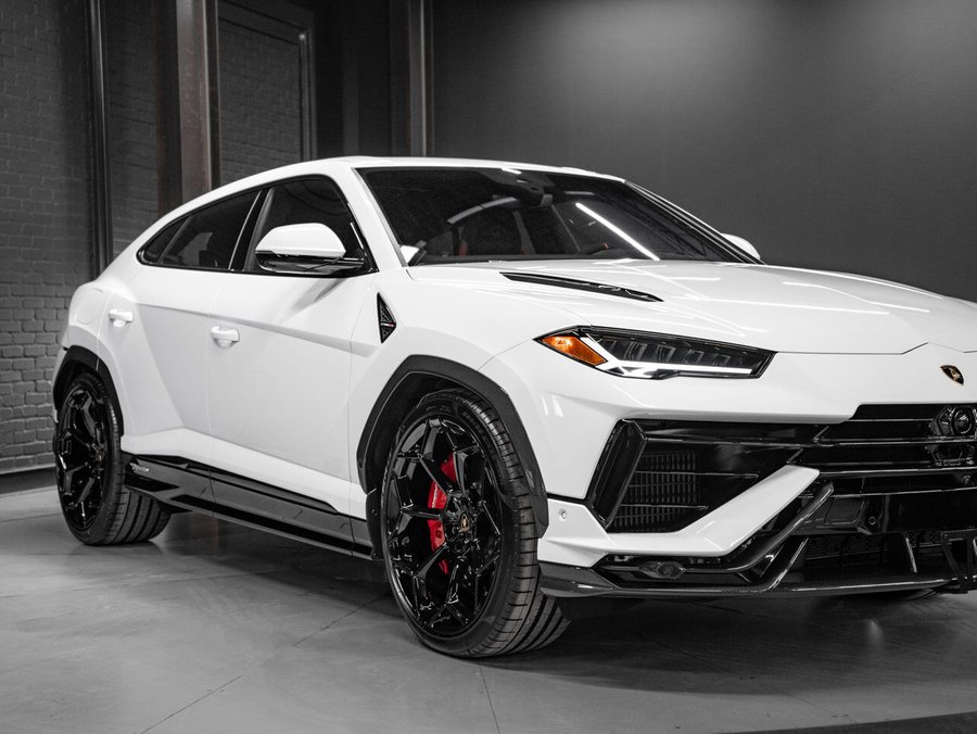 2023 Lamborghini Urus 2023 White