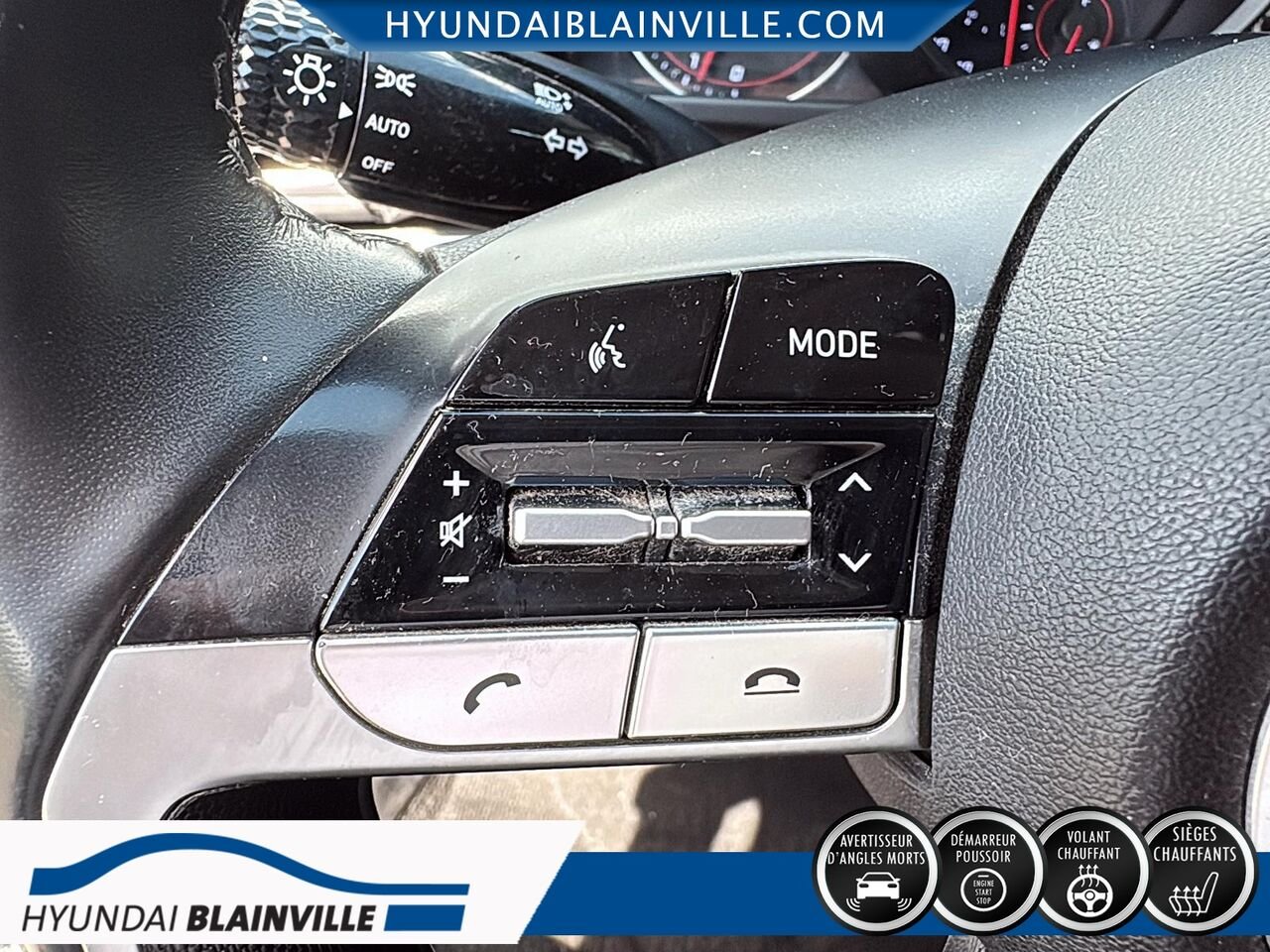 2021 Hyundai Elantra Black Blainville - photo #15