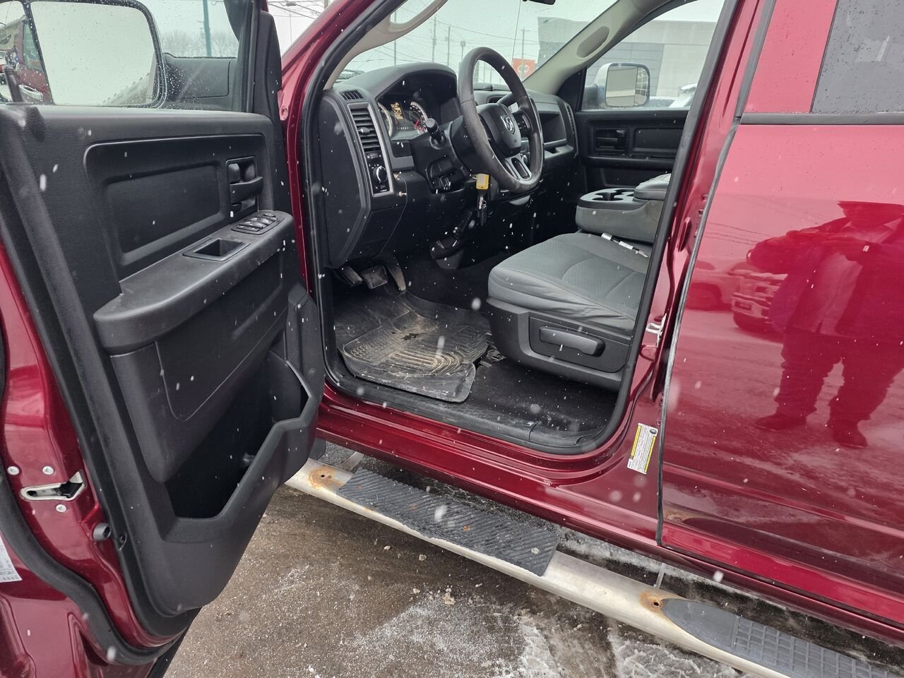 2017 Ram 1500 Red  - photo #9