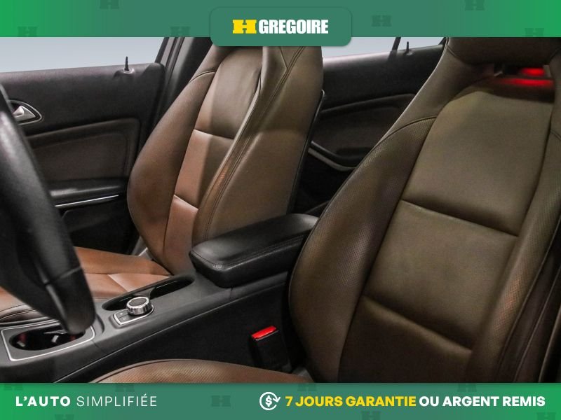 2019 Mercedes Benz GLA Black Saint-Eustache - photo #13