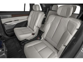 Cadillac VISTIQ Luxury