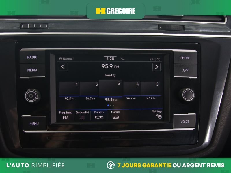 Volkswagen Tiguan 821796 | Comfortline AWD AUTO A/C MAGS CUIR CAM RECUL BLUET 2020 Blanc Laval - photo #11