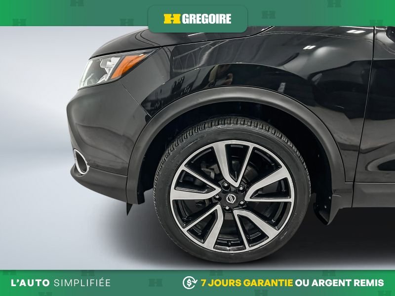 2019 Nissan Qashqai Black Laval - photo #28