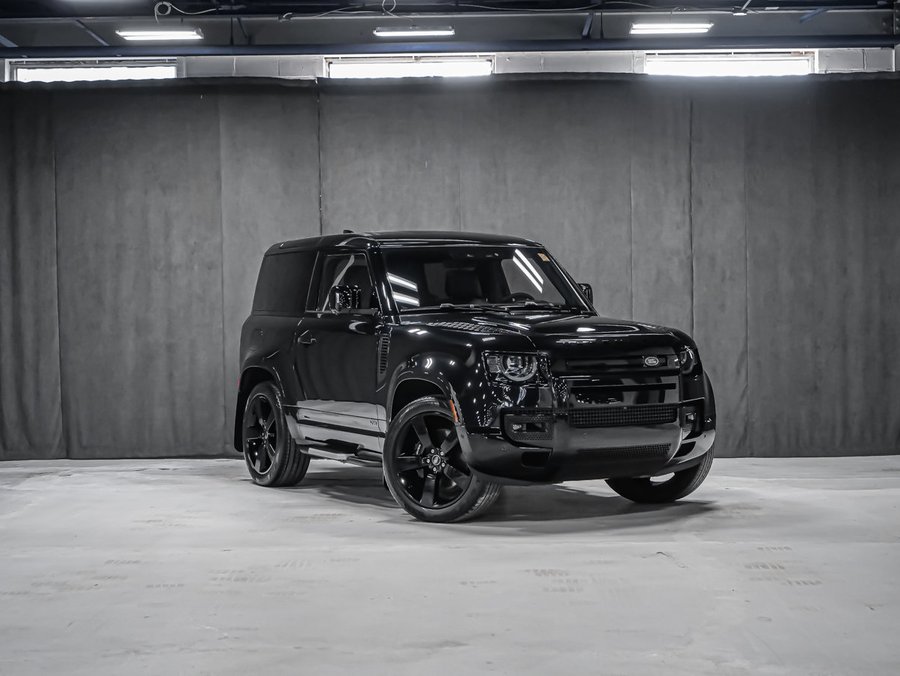 2024 Land Rover Defender V8 Black