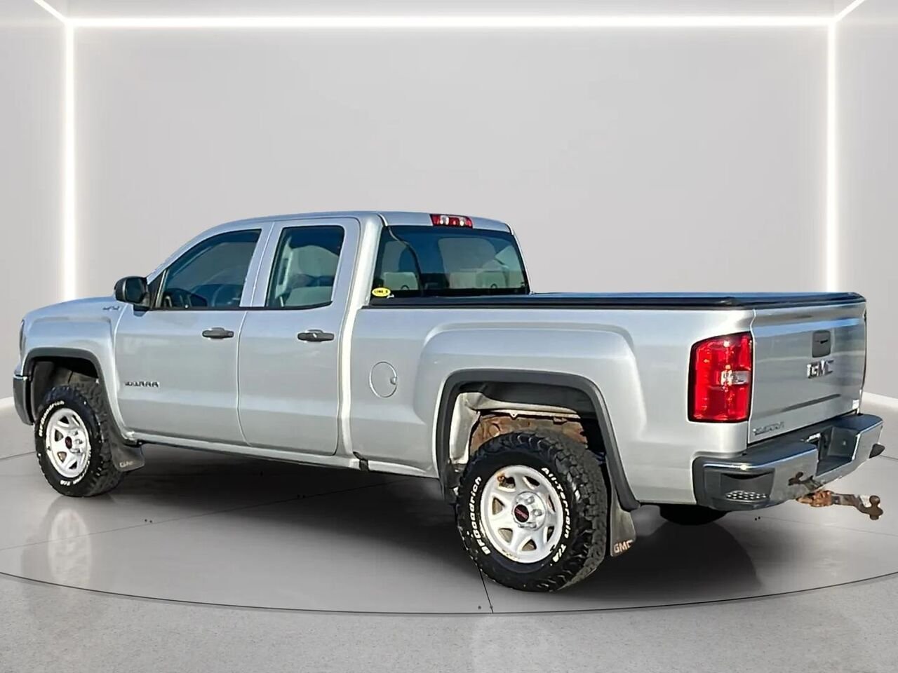 GMC SIERRA 1500 Cabine double 4RM 143,5 po 2017 Argent Gatineau - photo #2