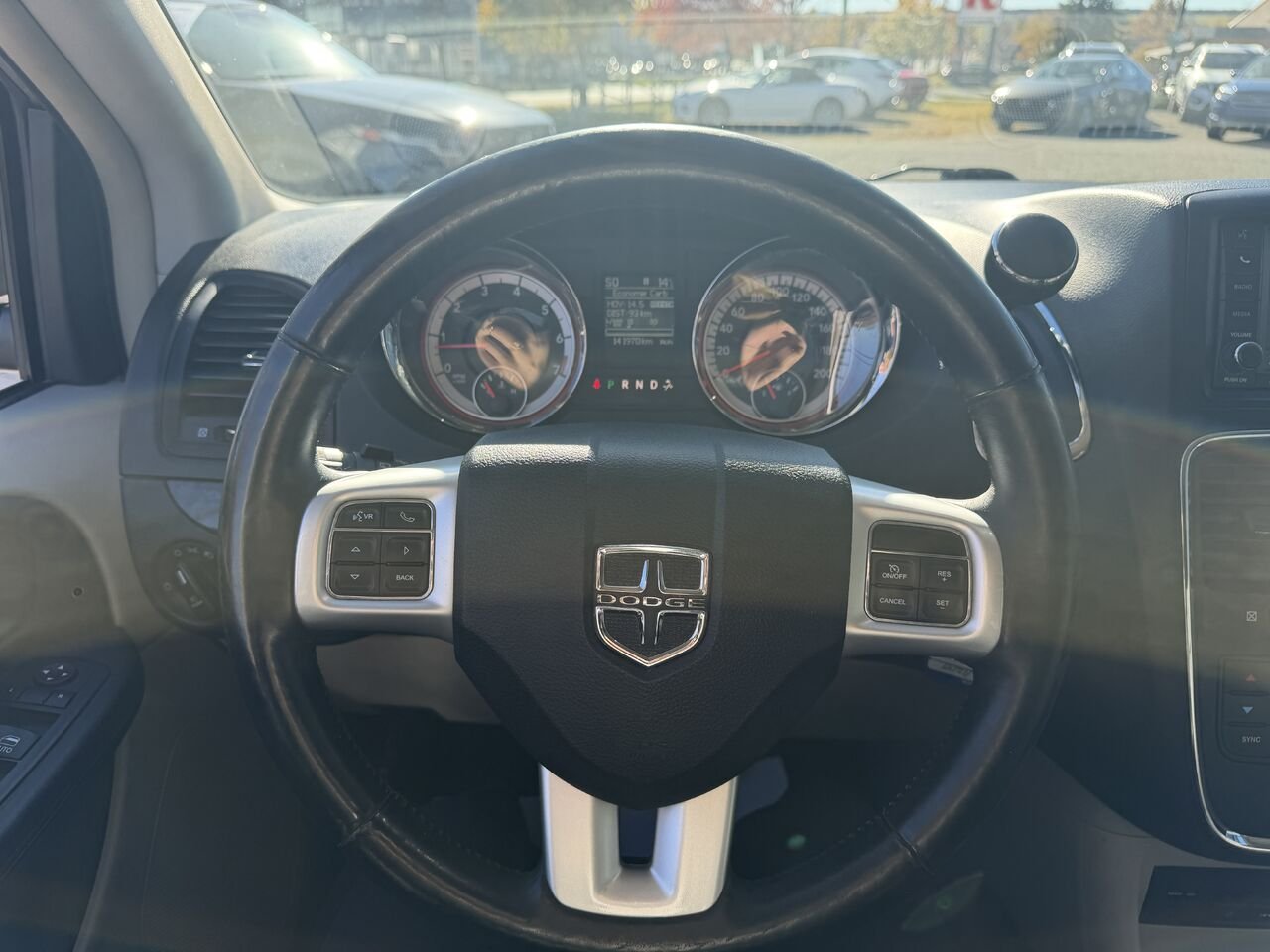 2016 Dodge Grand Caravan Silver Ste-Marie - photo #11