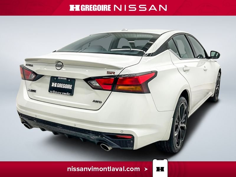 Nissan Altima 2025 Blanc Laval - photo #5