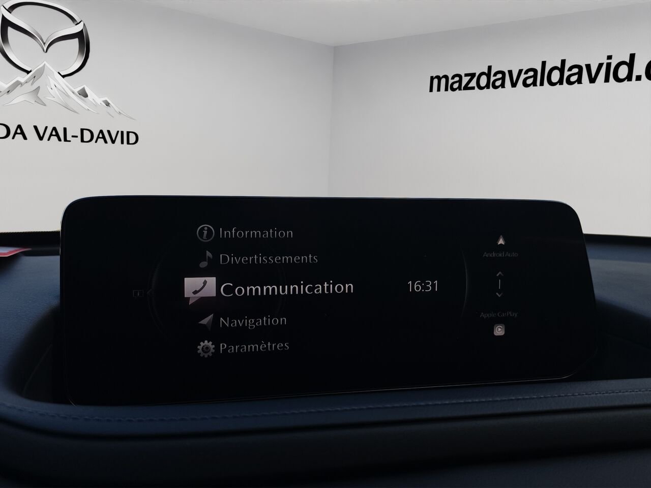 2025 Mazda CX-30 Gs, awd, sièges, volant et rétroviseurs chauffants White Val-David - photo #22