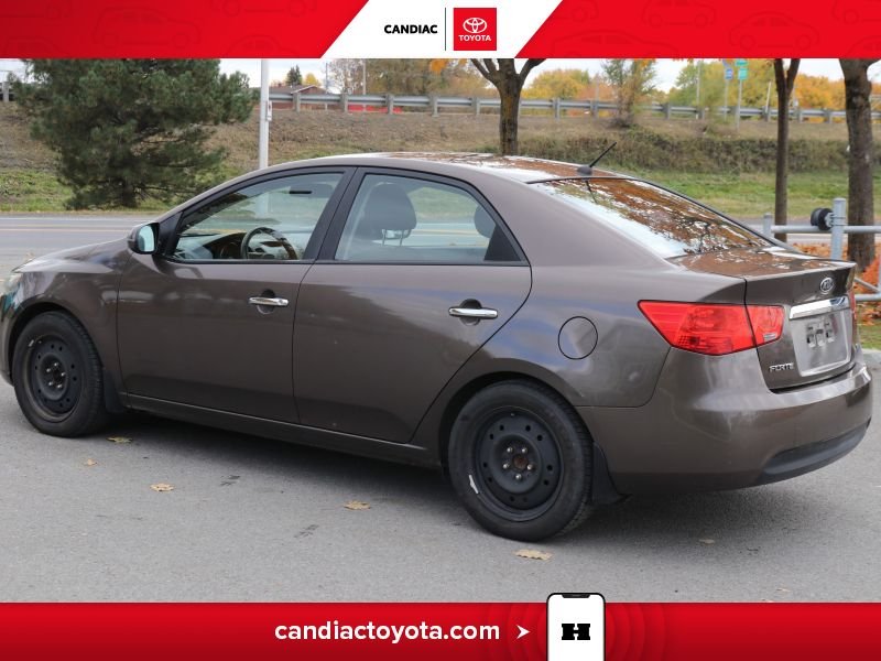 2013 Kia Forte Bronze Laval - photo #7