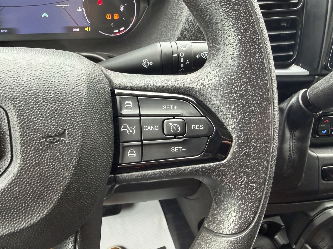 2025 Ram ProMaster 3500 Silver Thetford Mines - photo #16