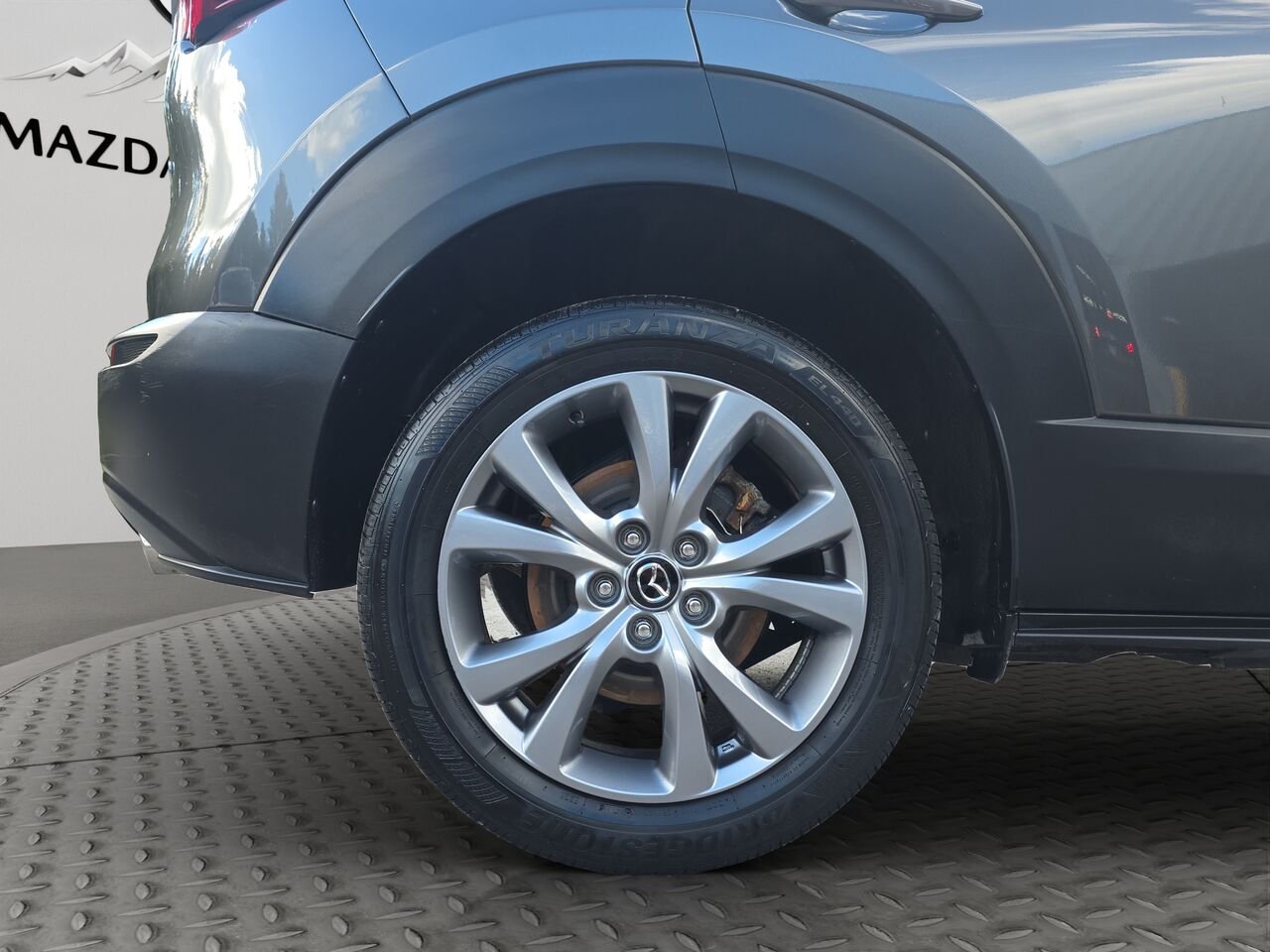 Mazda CX-30 GS TI, COMMANDE AUDIO AU VOLANT, VOLANT CHAUFFANT 2023 Gris Val-David - photo #28