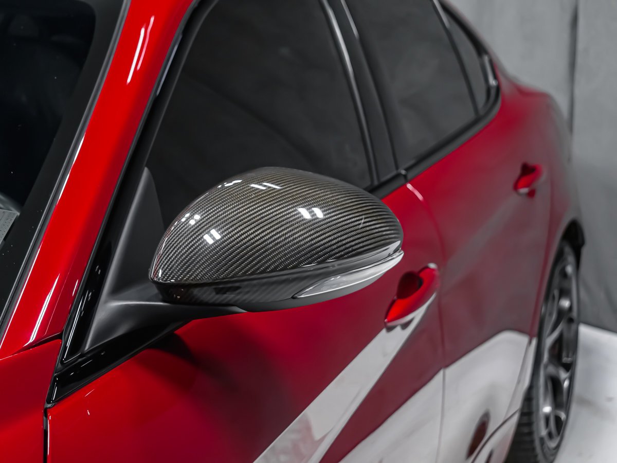 Alfa Romeo Giulia QUADRIFOGLIO CARBON TOIT CARBONE ASSIST CONDUITE 2021 Rouge Montréal - photo #32