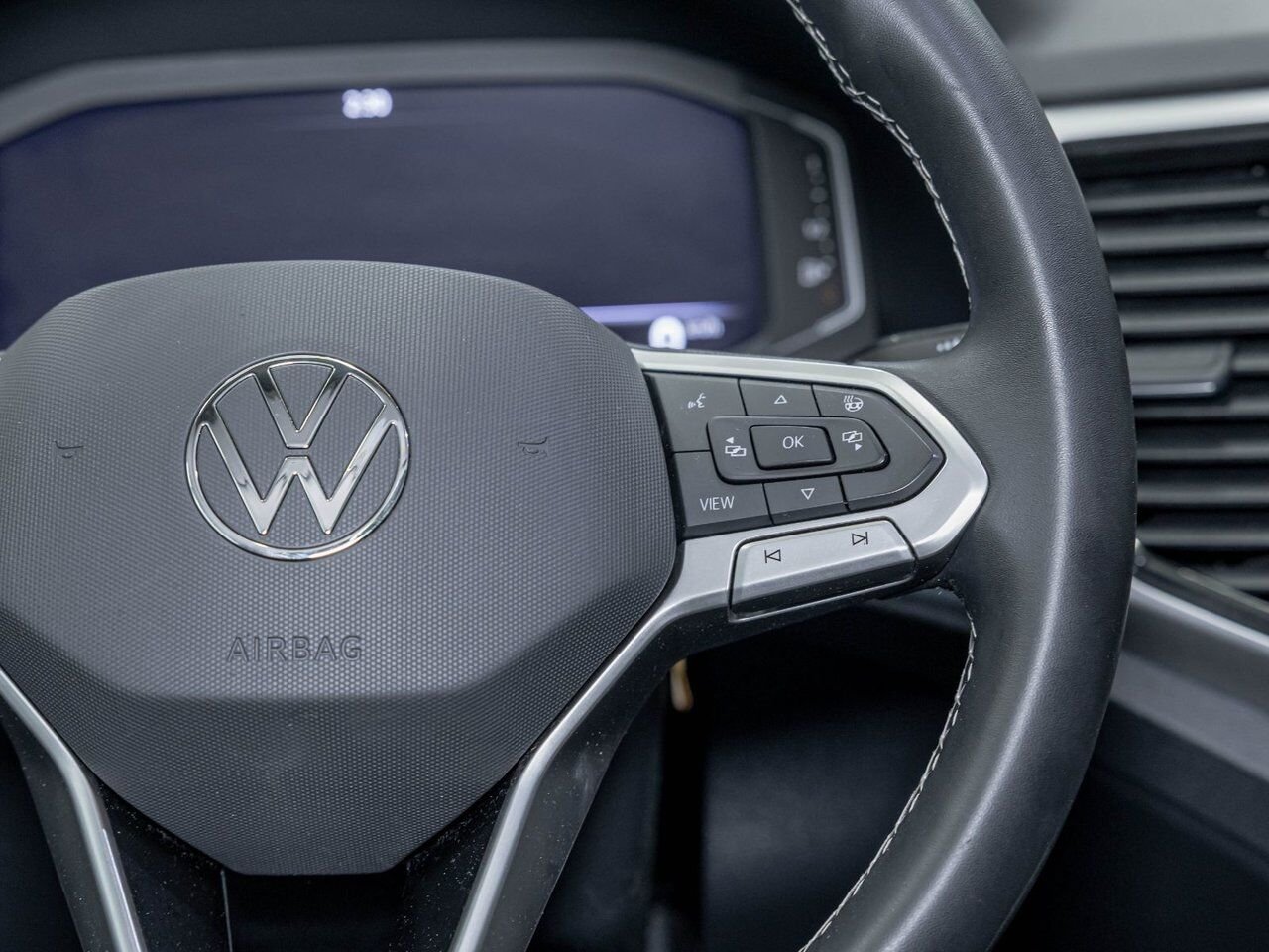 2022 Volkswagen Atlas HIGHLINE 4MOTION *TOIT* NAV SIÈGES VENT FENDER White Saint-Jérôme - photo #16