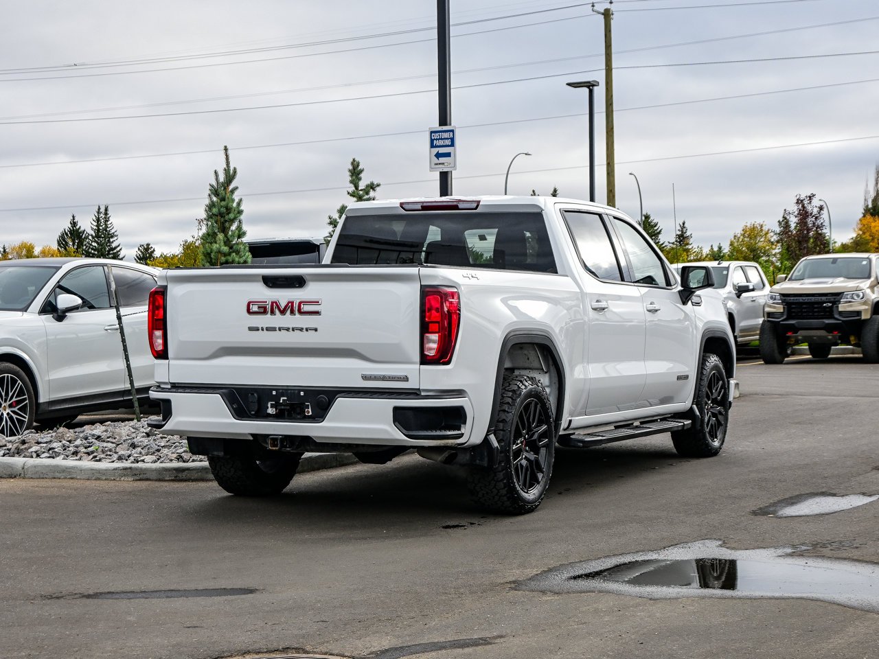 2024 GMC Sierra 1500 4WD Crew Cab 147 Elevation White Sherwood Park - photo #12