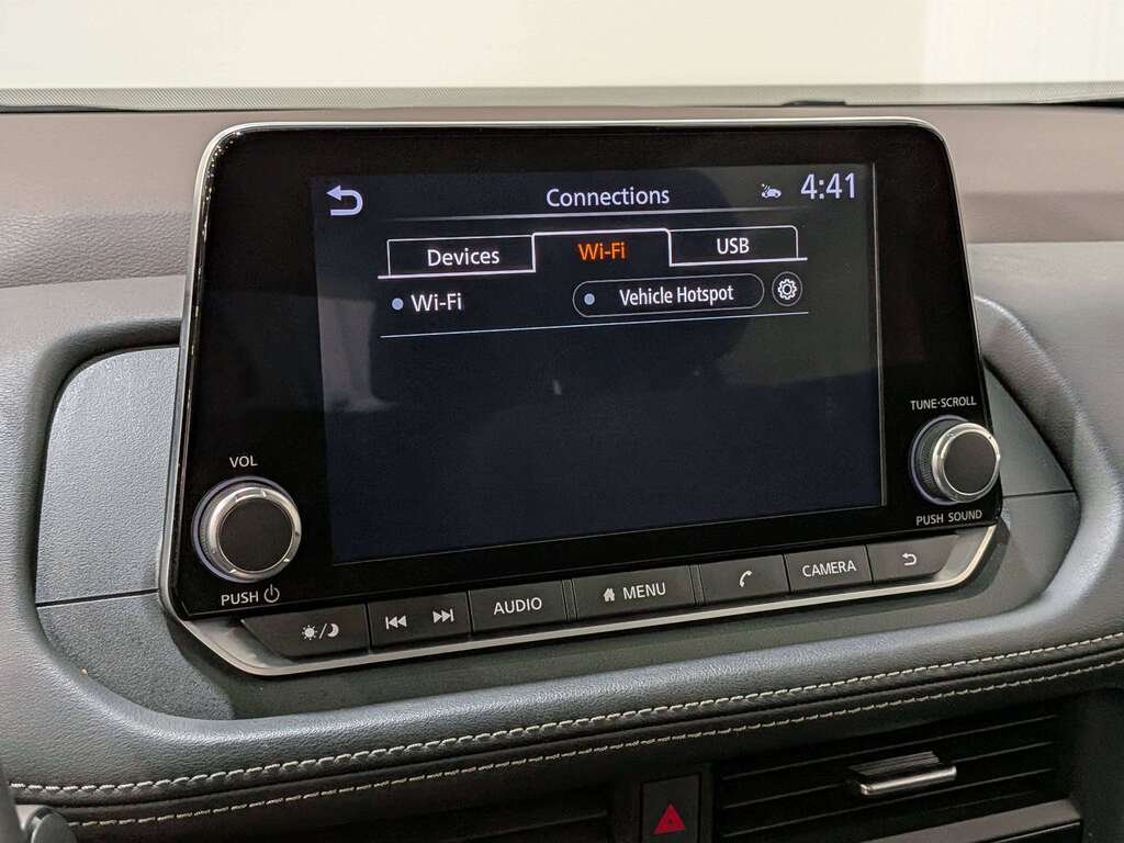 Nissan Rogue 2023 Beige Val-David - photo #24