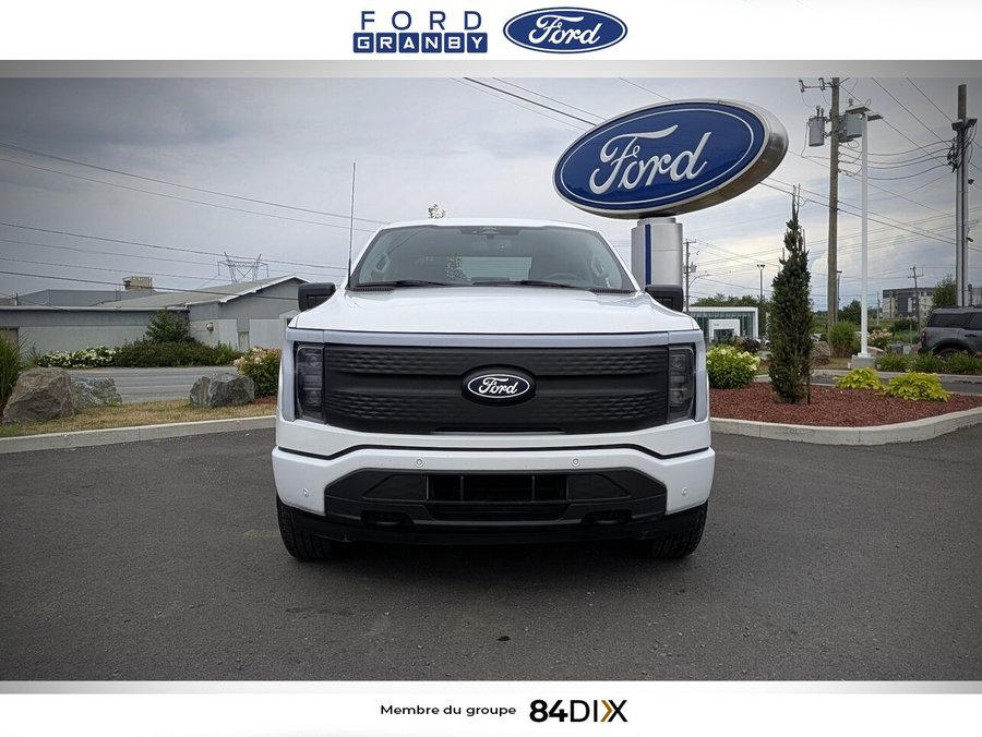 2024 Ford F-150 Lightning White