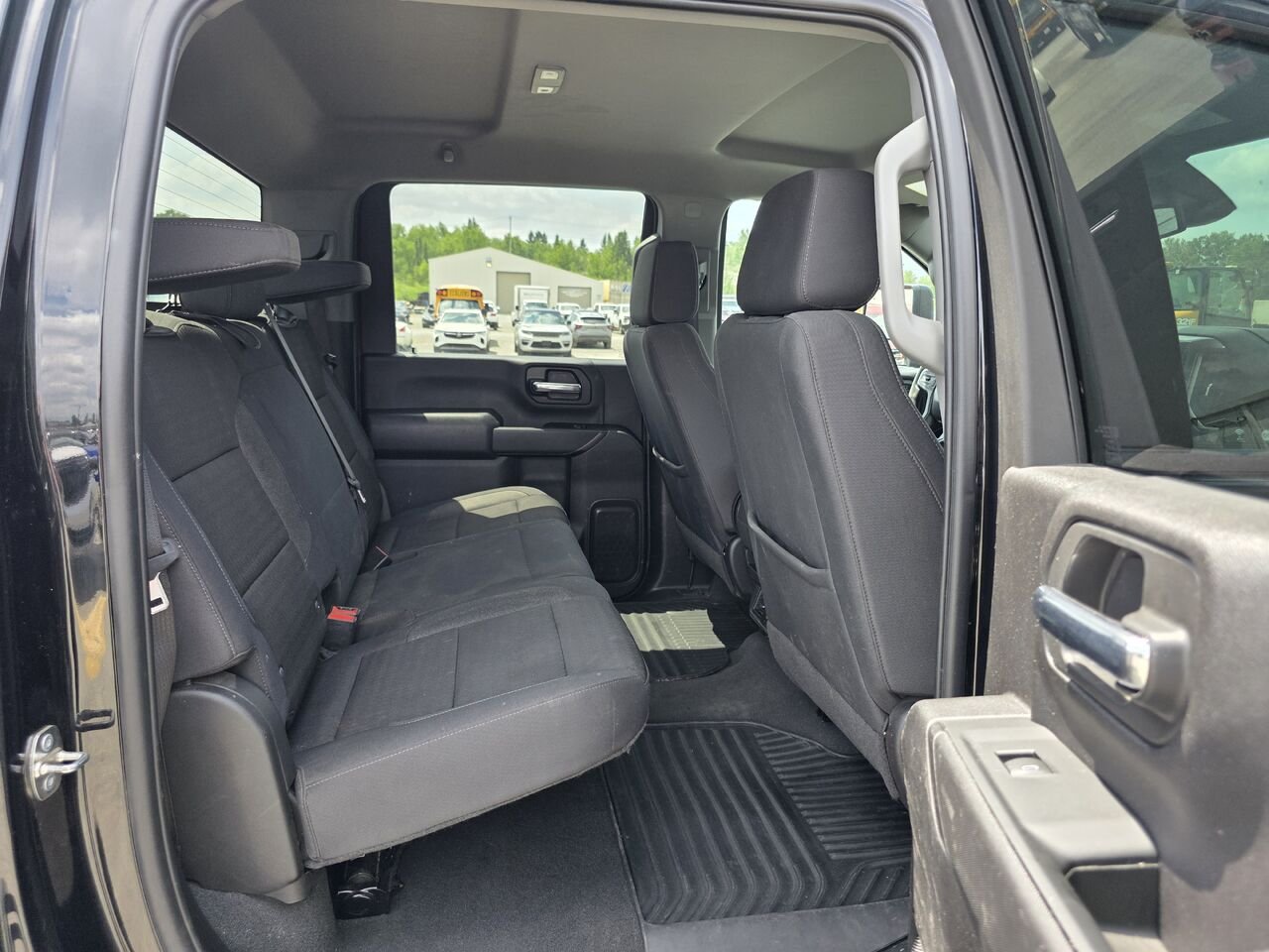 2024 Chevrolet Silverado 2500HD Custom Black Rouyn-Noranda - photo #20