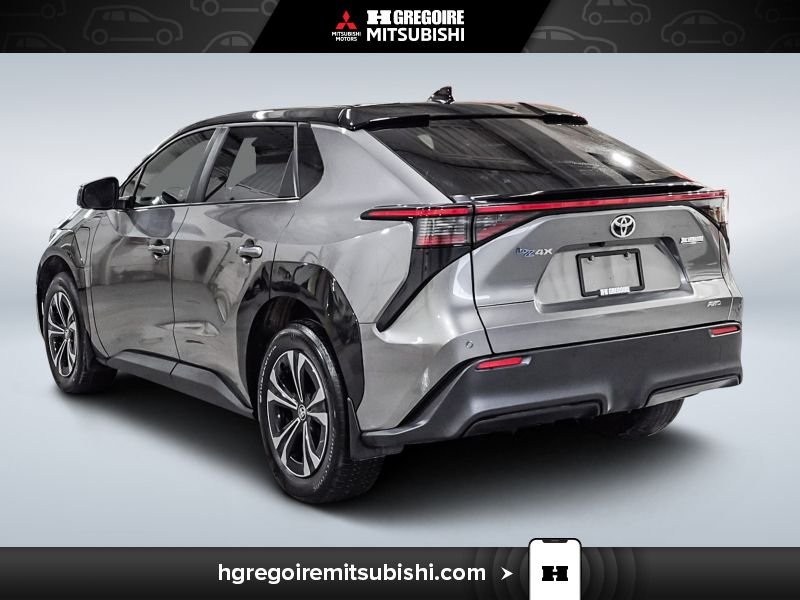2023 Toyota BZ4X Grey Laval - photo #5