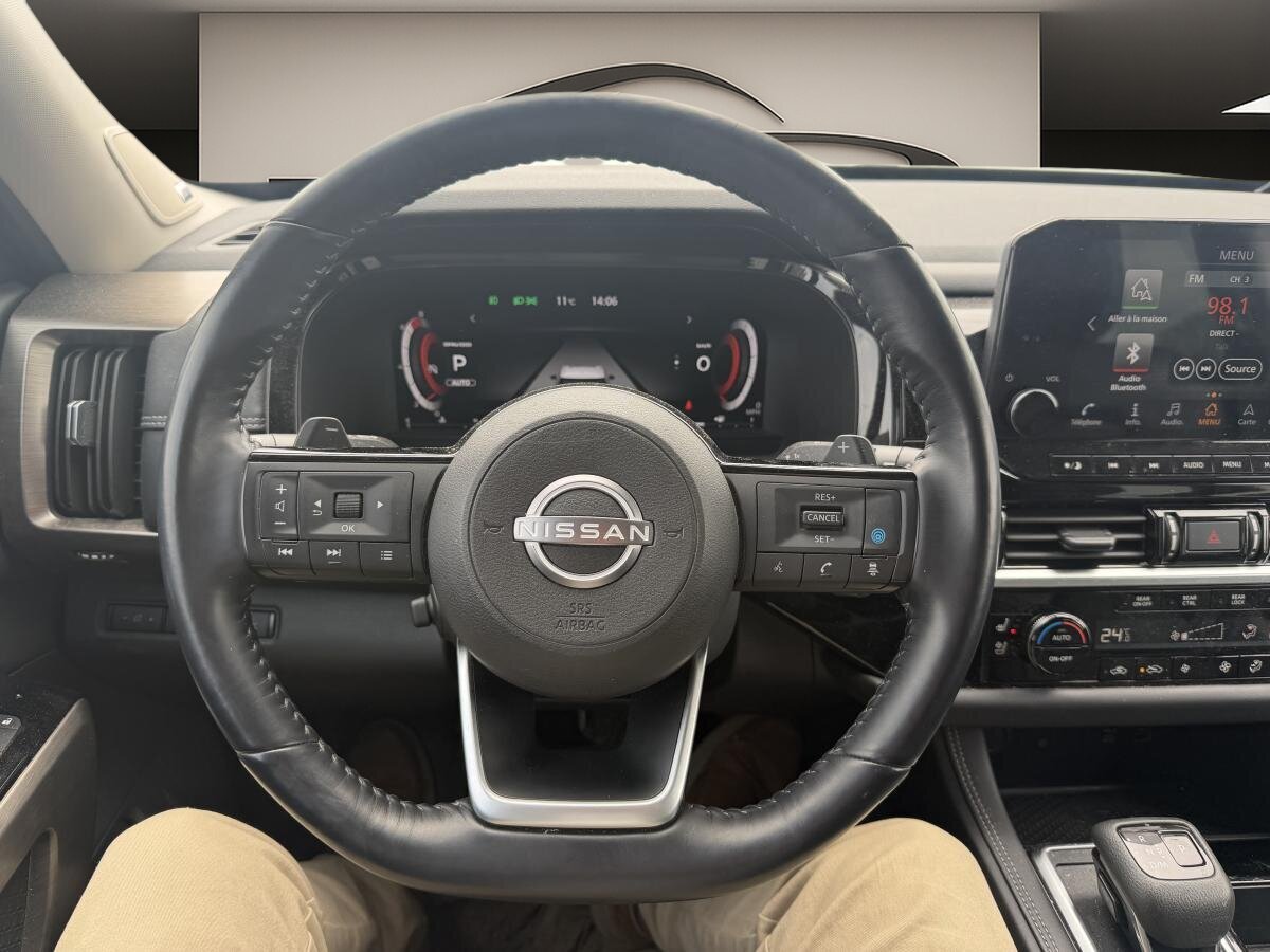 Nissan Pathfinder 2023 Gris  - photo #7