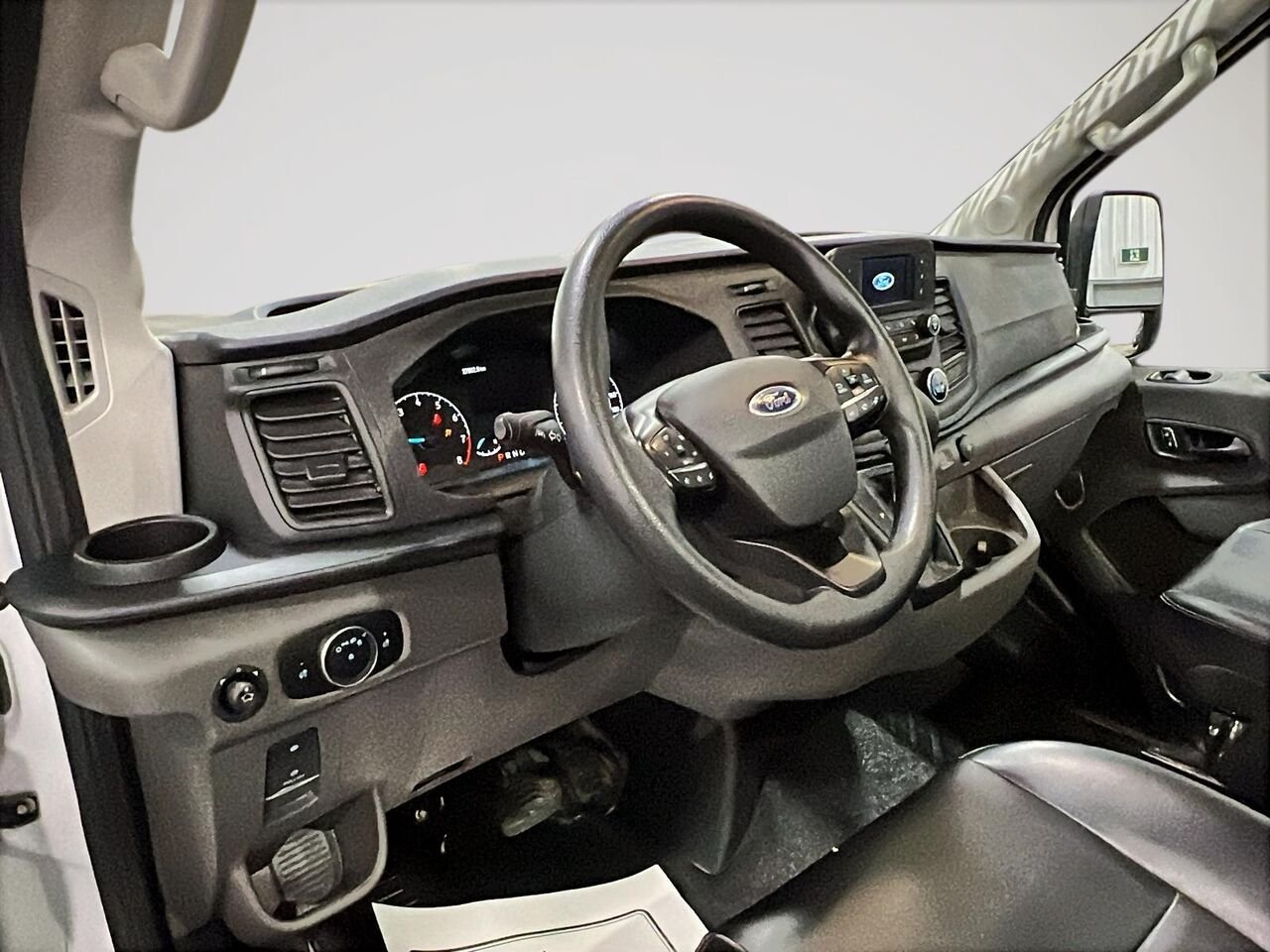 2025 Ford Transit fourgon utilitaire White Québec - photo #27