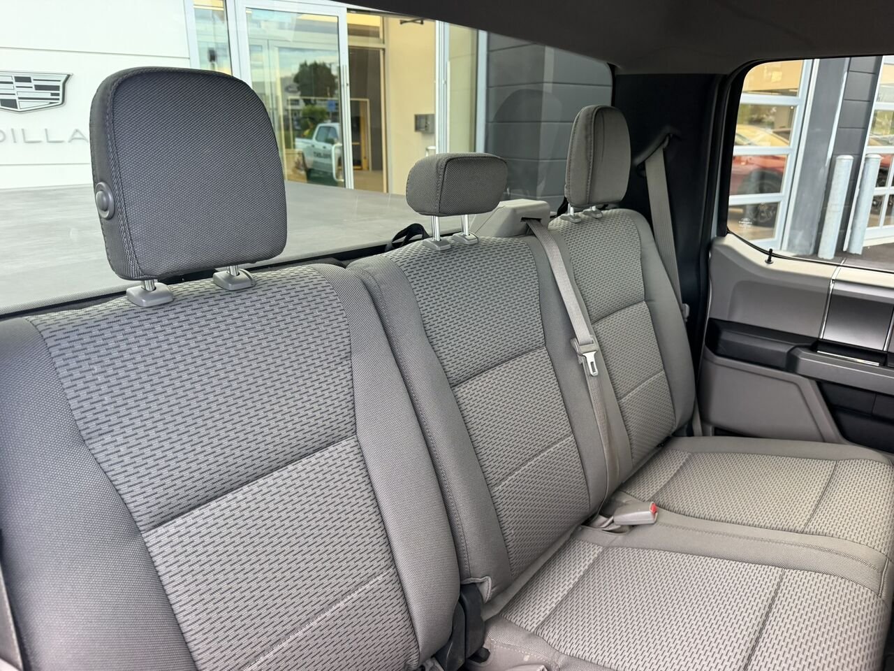 2015 Ford F-150 SUPER CREW XLT V8 5.0L **IMPECCABLE** Silver Laval - photo #16
