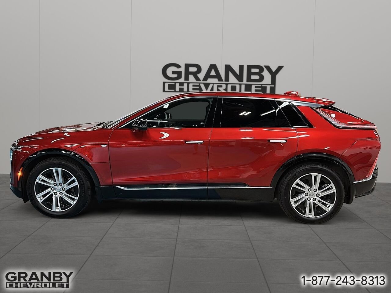 Cadillac LYRIQ Tech 4 portes avec 1SA | G3888 2024 Rouge Granby - photo #7