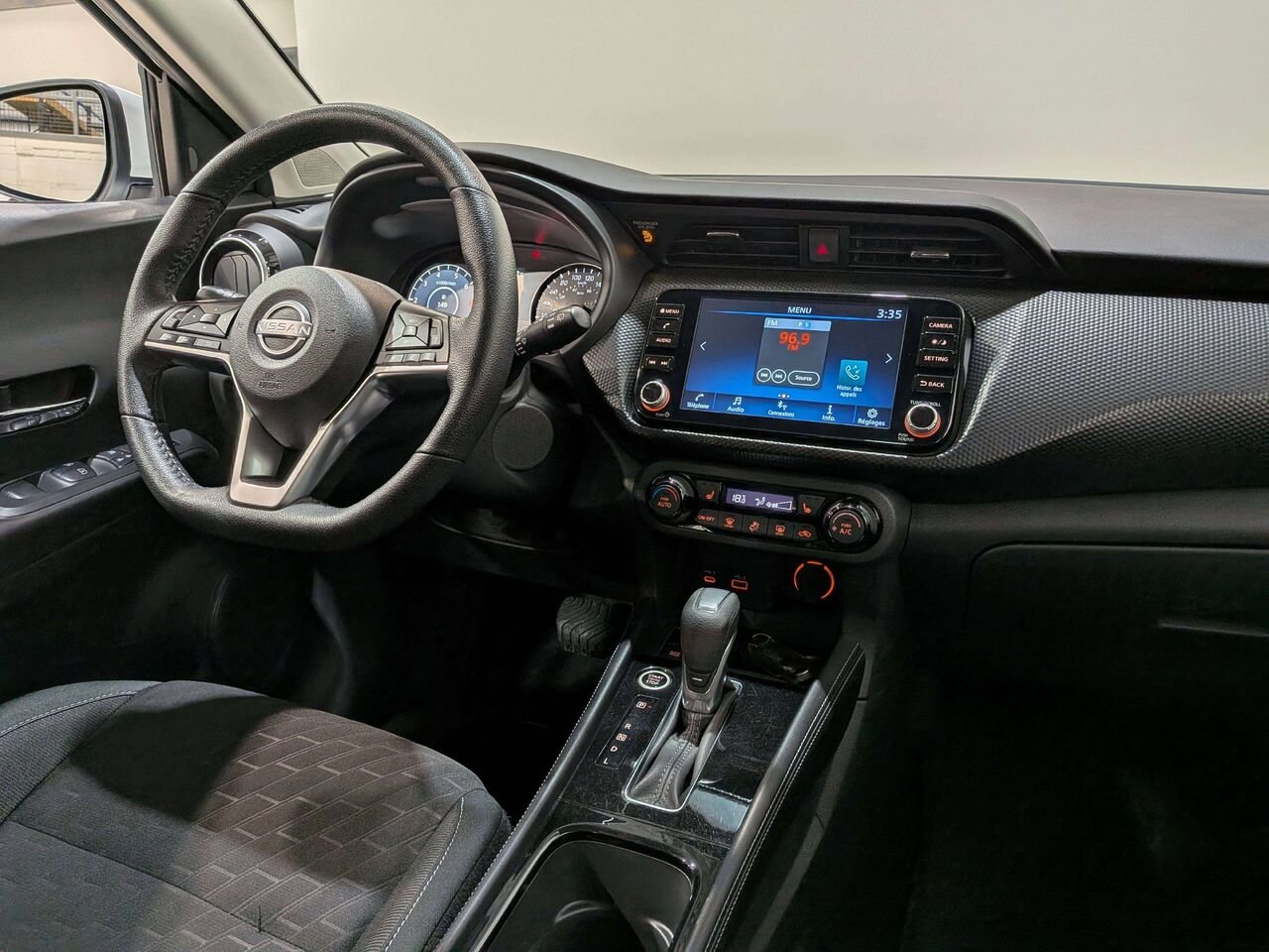 Nissan Kicks 2024 Blanc Val-David - photo #18
