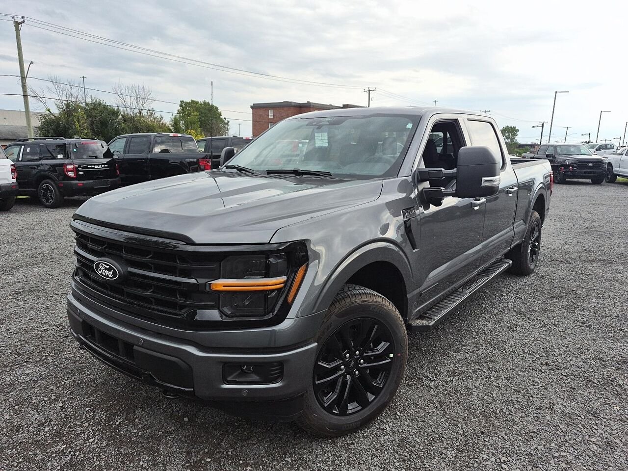 Ford F-150 2026 Gris marais Saint-Jérôme - photo #0