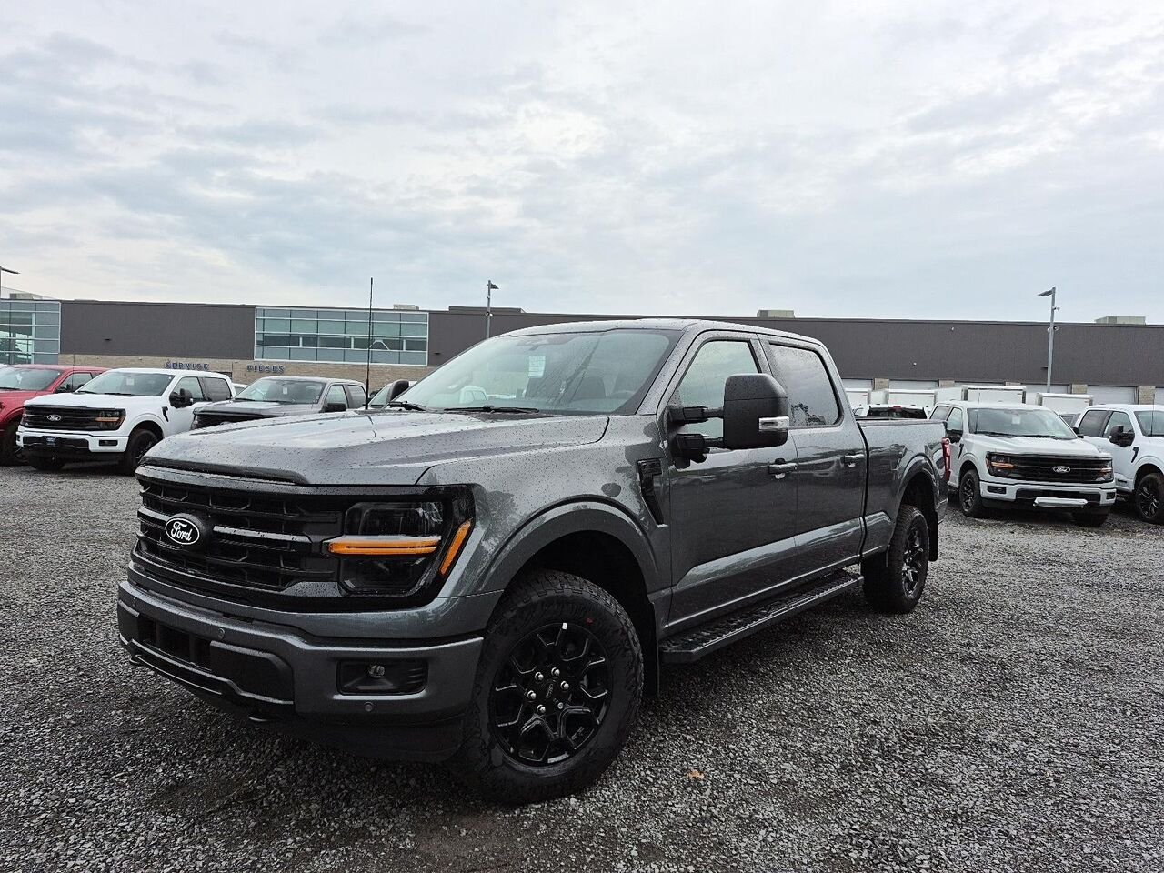 Ford F-150 2F263 | XLT 2026 Gris carbonisé métallisé Saint-Jérôme - photo #0