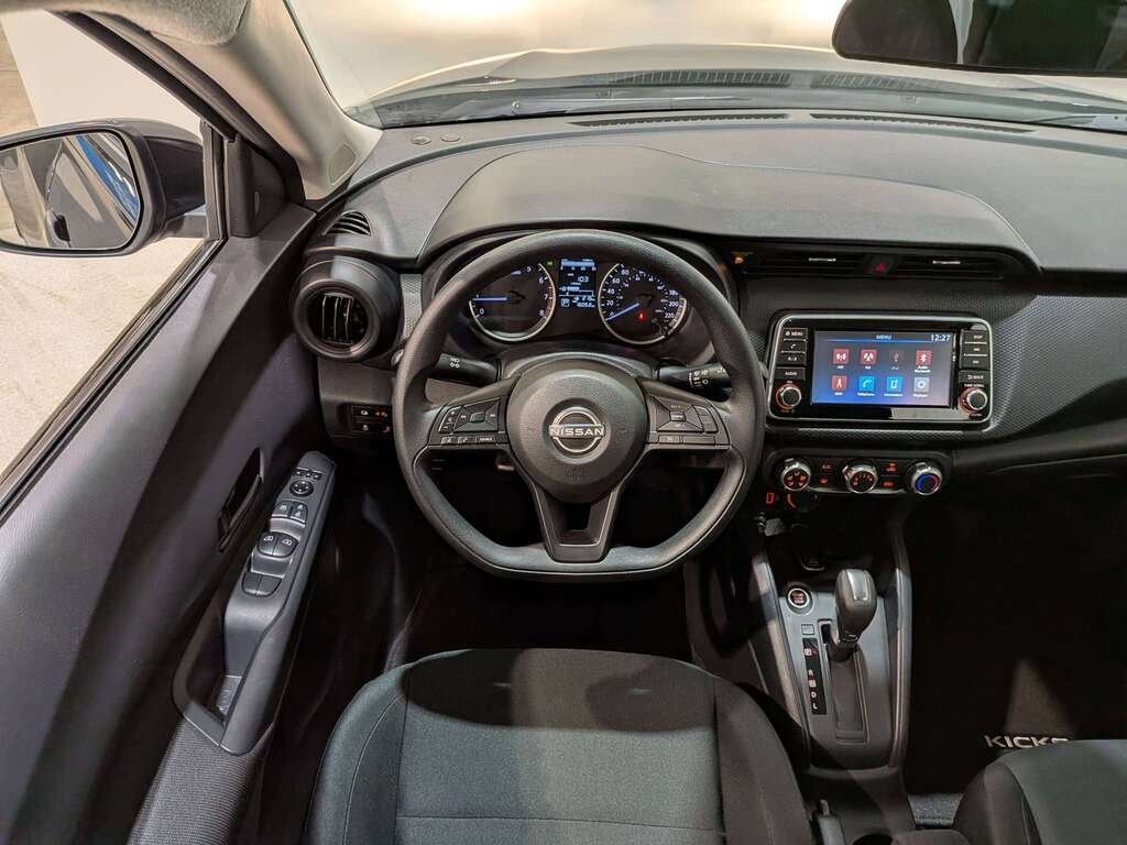 2024 Nissan Kicks S FWD Black Val-David - photo #10