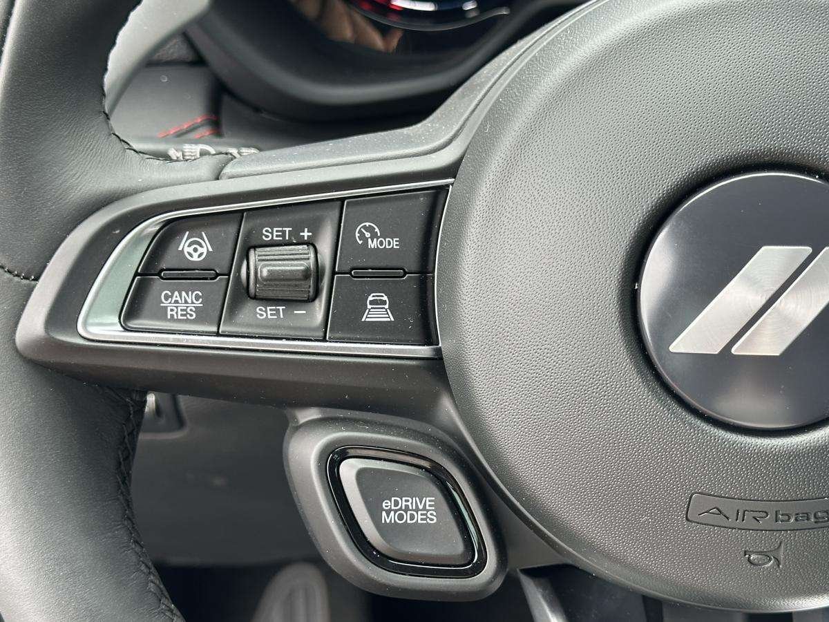 2024 Dodge Hornet Blue Saint-Basile-le-Grand - photo #17