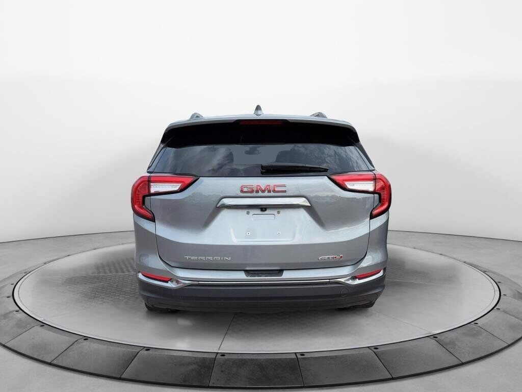 2023 GMC Terrain AT4 Grey Baie-Comeau - photo #2