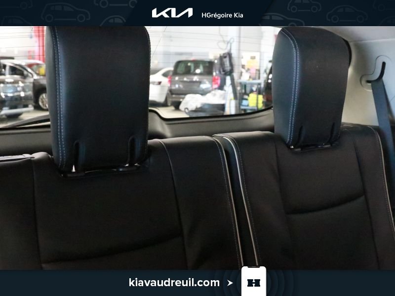 2016 Infiniti QX60 Black Blainville - photo #29