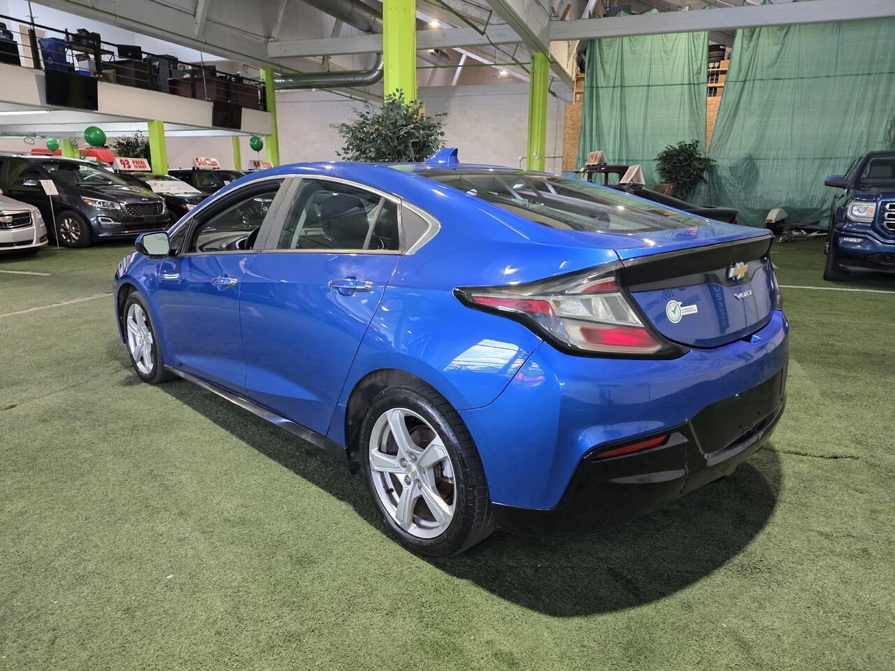2016 Chevrolet Volt Blue  - photo #3