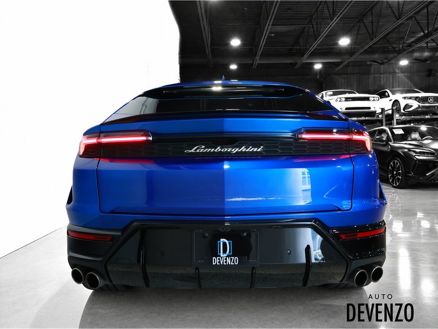 Lamborghini Urus SE 2025 Bleu