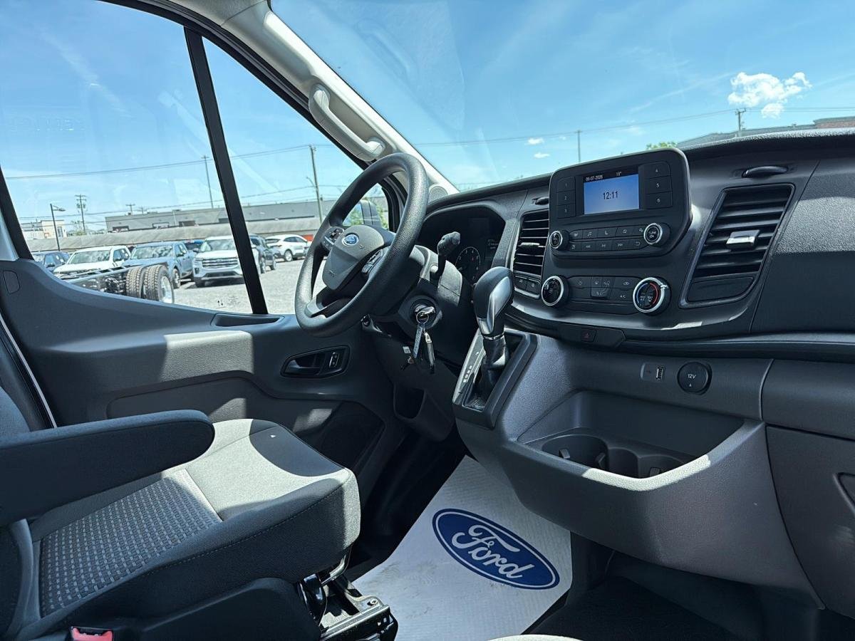 Ford Transit fourgon tronqué 2025 Blanc Oxford Saint-Jérôme - photo #2