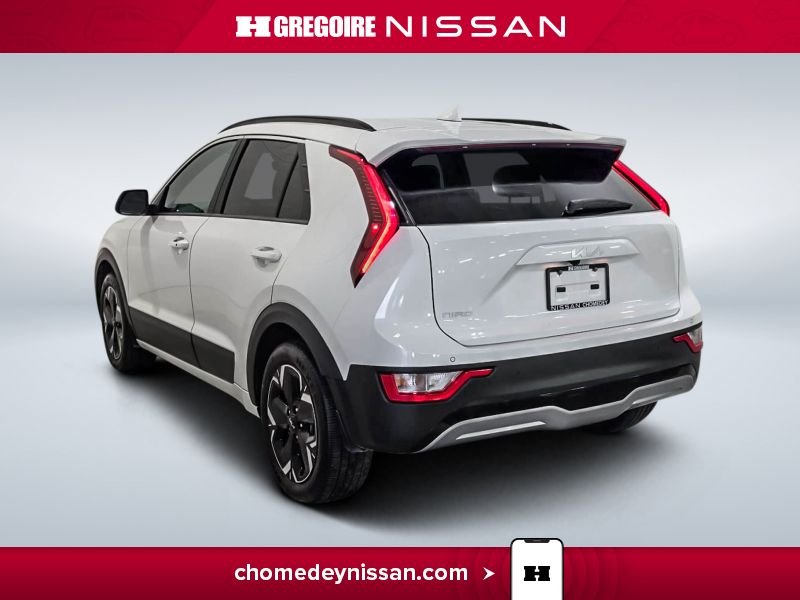 2024 Kia Niro White Blainville - photo #5