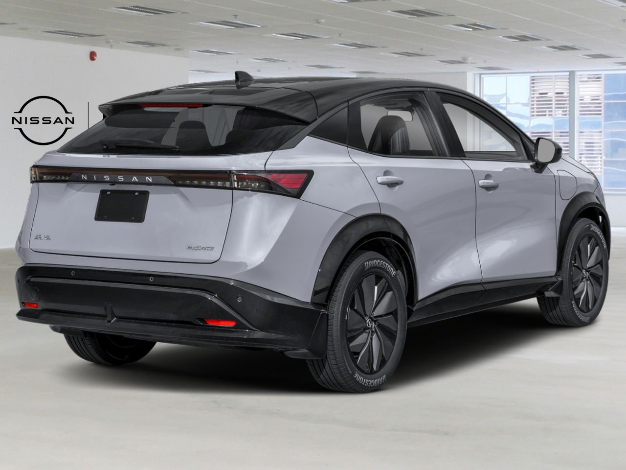 2027 Nissan ARIYA Boulder Grey Pearl/Black Diamond Saint-Eustache - photo #2